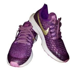 Nike Air Zoom Pegasus 35 (Big Kid).